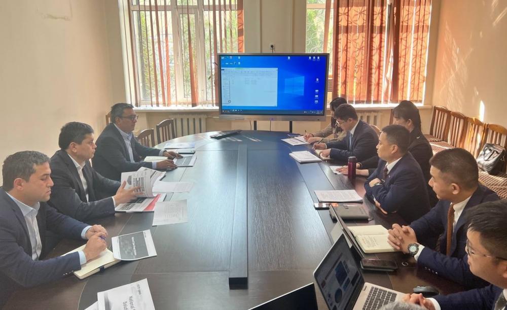 20 апреля текущего года состоялась рабочая встреча представителей Центра кибербезопасности и китайской компании CETC по обсуждению многостороннего сотрудничества в сфере кибербезопасности.