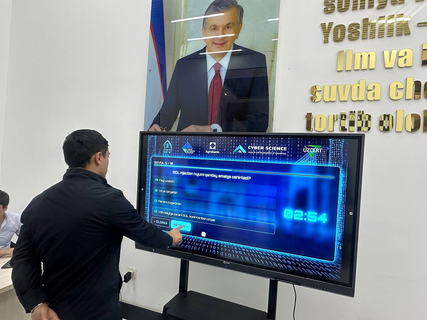 “CyberCryptUz” respublika ilmiy-texnik konferensiyasi doirasida “CyberQuiz” viktorinasi bo‘lib o‘tdi